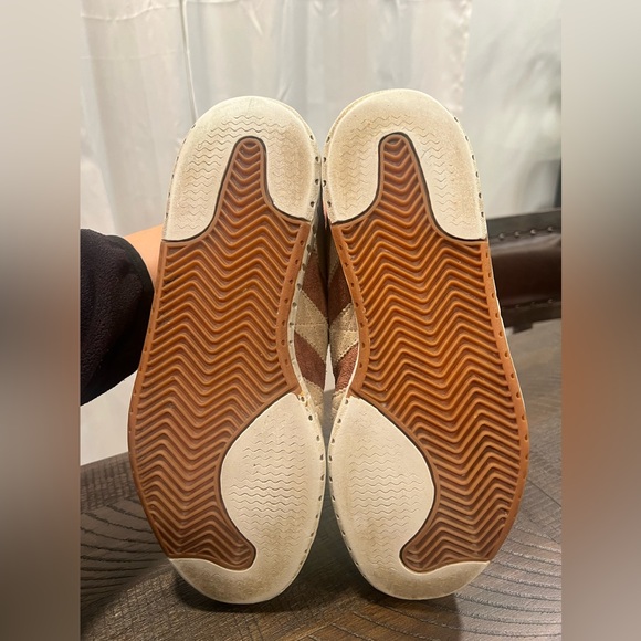 Vintage adidas shoes - Picture 6 of 11
